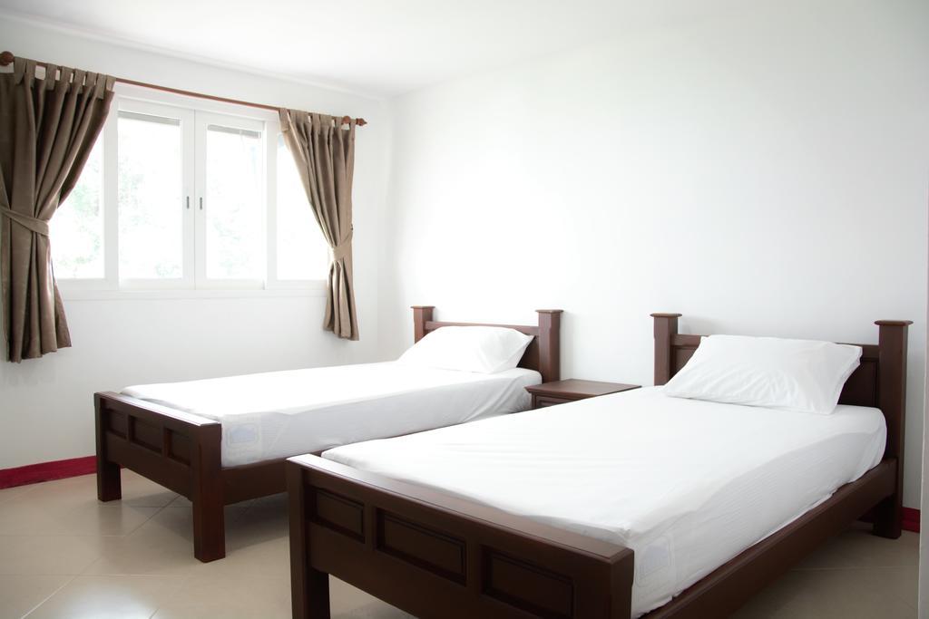 Seedling House Pattaya Exterior photo