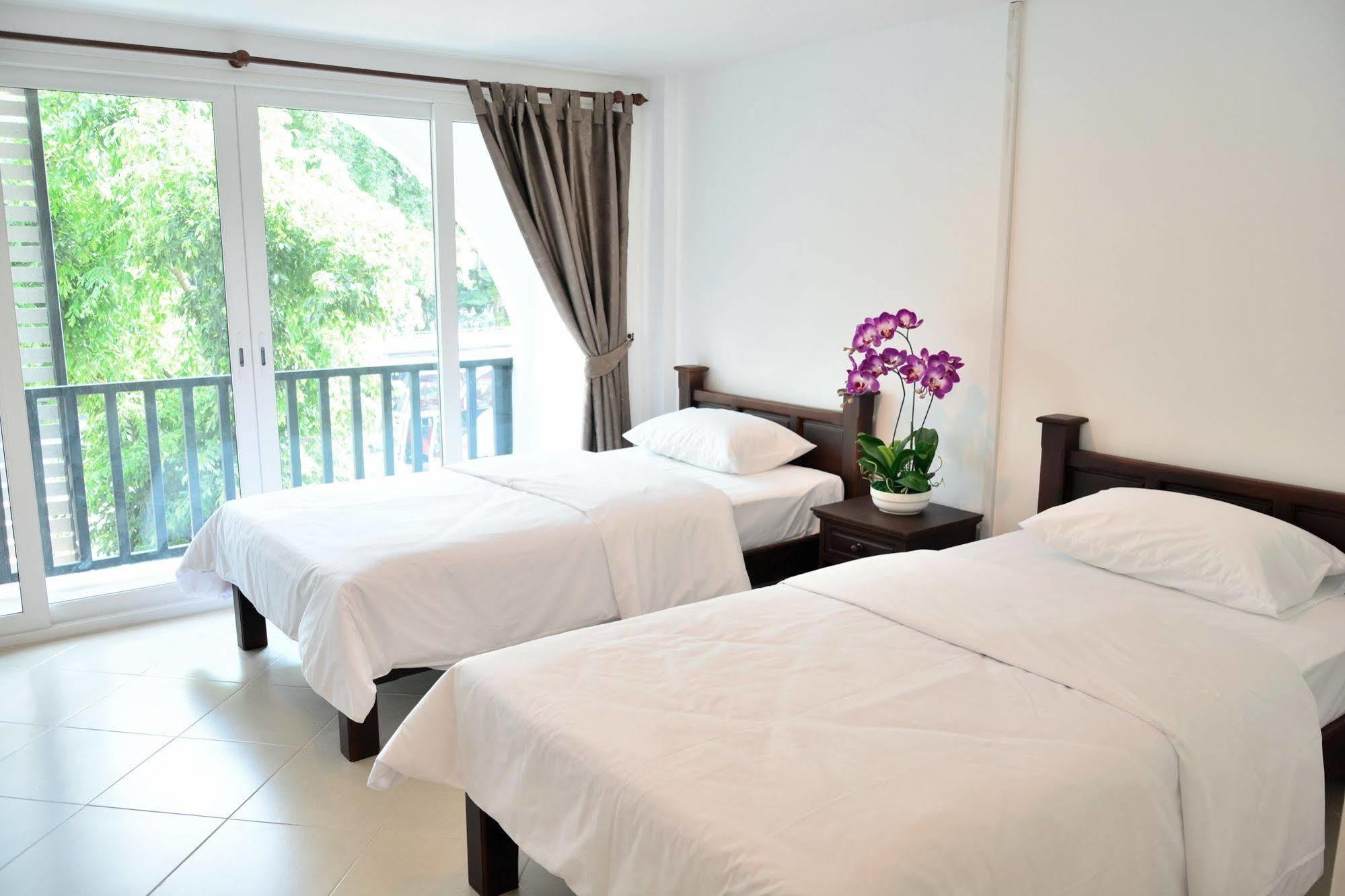 Seedling House Pattaya Exterior photo